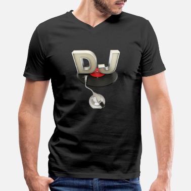 Shop DJ T-Shirts online | Spreadshirt